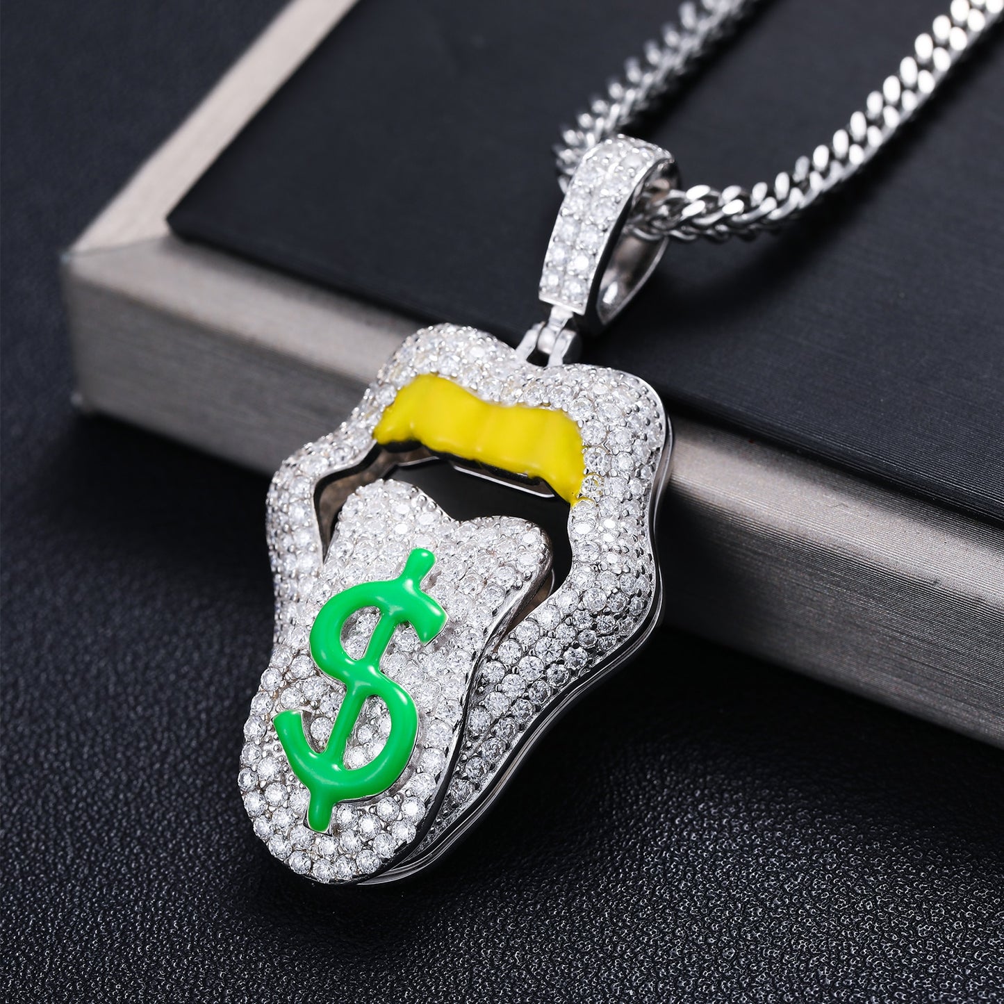 Hip Hop Iced Out Moissanite Sexy Mouth Lip Dripping Money Dollar Pendant 925 Silver Glowing In Dark Men Women Jewelry